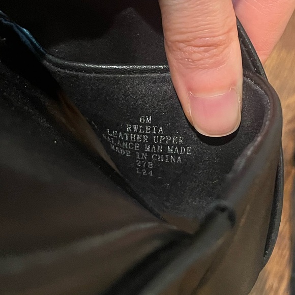 Rockport Women's Black Slide Sandals - Picture 9 of 9